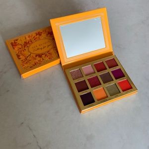 5/$25 Ace Beaute Falling For You Eyeshadow Palette